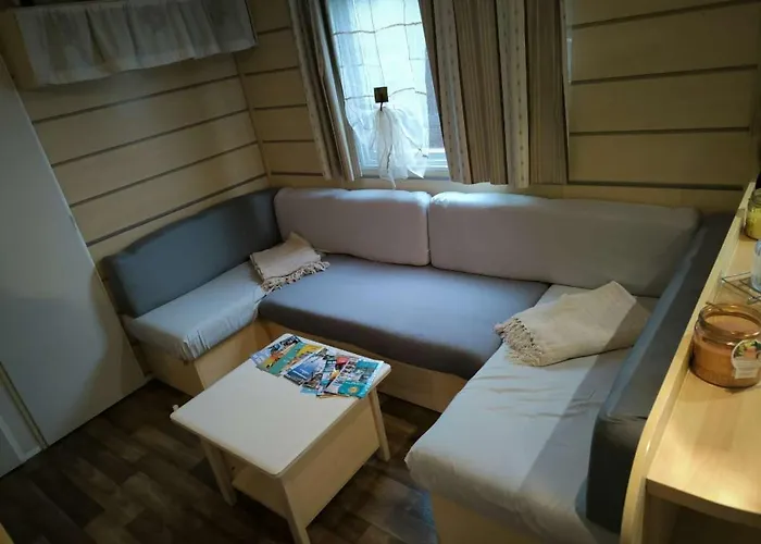 Mobil-home Au Familial 4 étoiles Les Sables D'or Camping Agde